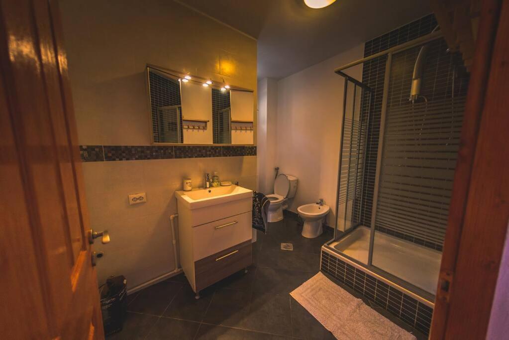 Horace Guesthouse Pool & Hot Tub & Bikes & River Dejani Zewnętrze zdjęcie